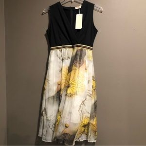 Metisu Black Sleeveless Floral Panel  Silk Dress, Large